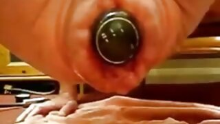 Thiếu Thậm và cửa sổ, tình phim xxx nguoi va thu