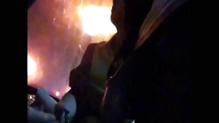 Thiếu niên được một chút trợ giúp từ bà clip xxx thu dam