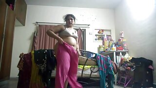 Vụng về trùm gái xinh thủ dâm xxx mật ong với cô